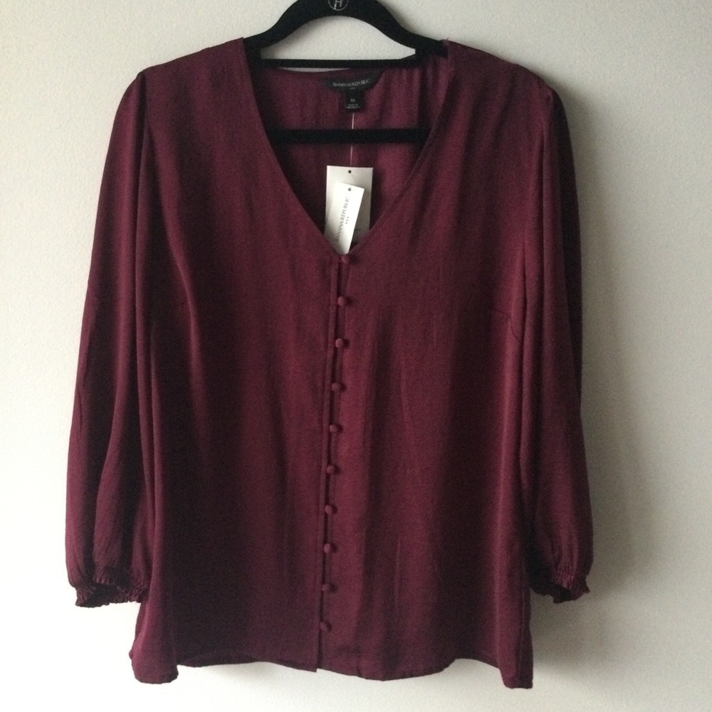 Banana Republic Factory Button Down Blouse